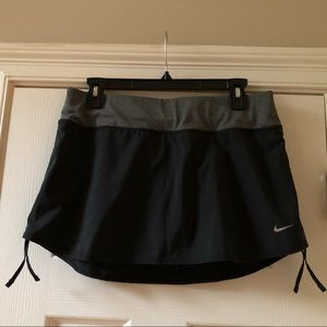 LIKE NEW! NIKE Dri-Fit Running/Tennis Skort